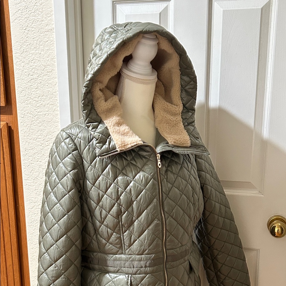 Kate Spade Quilted Puffer Jacket in Olive - Picture 11 of 16